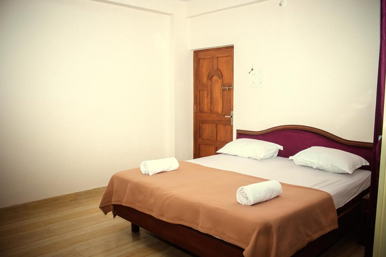 Blue Sea Residency Alībāg Dış mekan fotoğraf