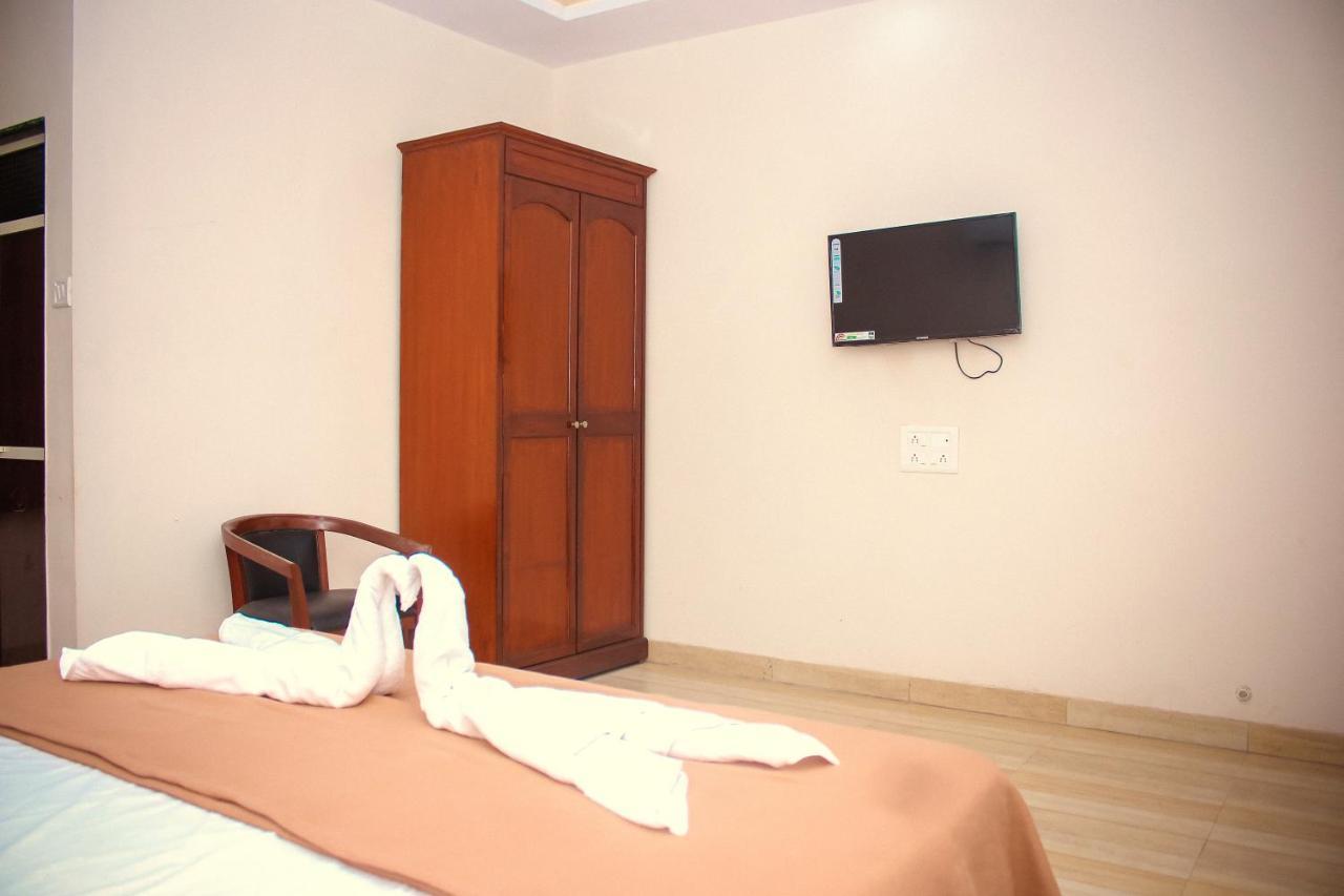 Blue Sea Residency Alībāg Dış mekan fotoğraf