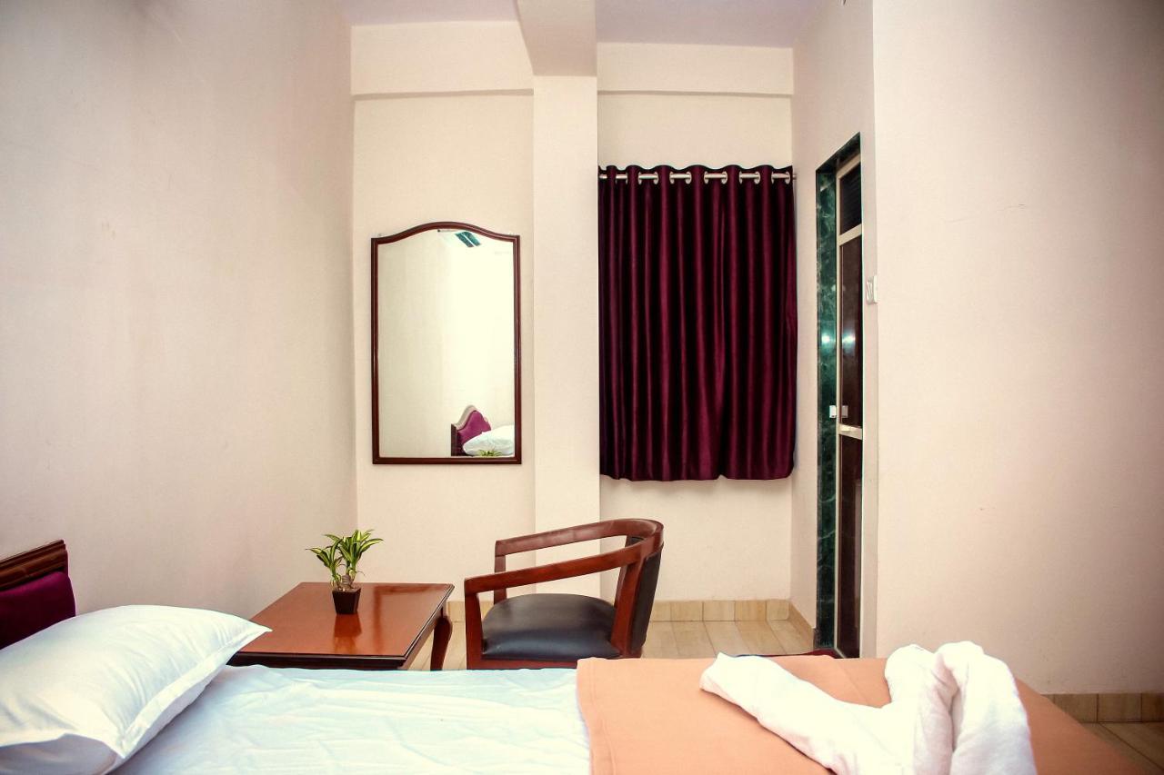 Blue Sea Residency Alībāg Dış mekan fotoğraf